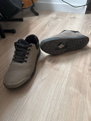 MTB Specialized Rockhopper Expert XL nueva