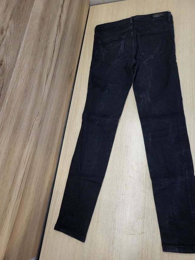Pantalón Massimo Dutti negro elástico