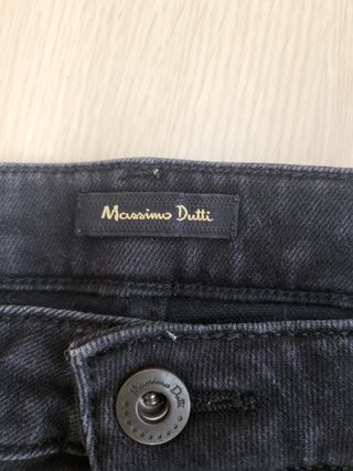 Pantalón Massimo Dutti negro elástico