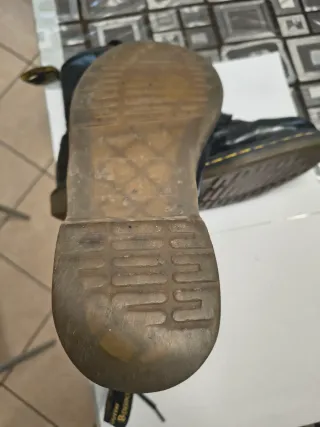 Dr. Martens Stivali Neri Originali