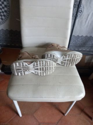 Botas beige talla 38