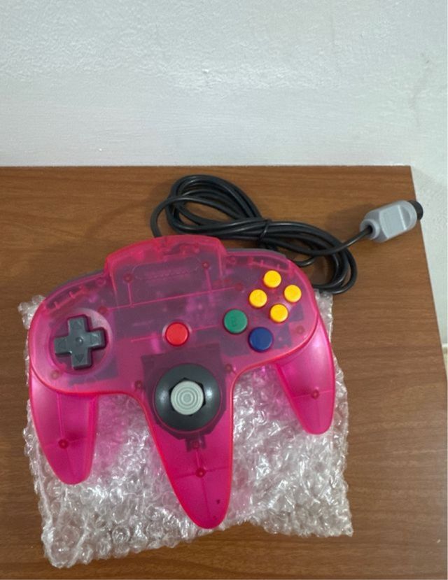 Controller rosa trasparente per Nintendo 64