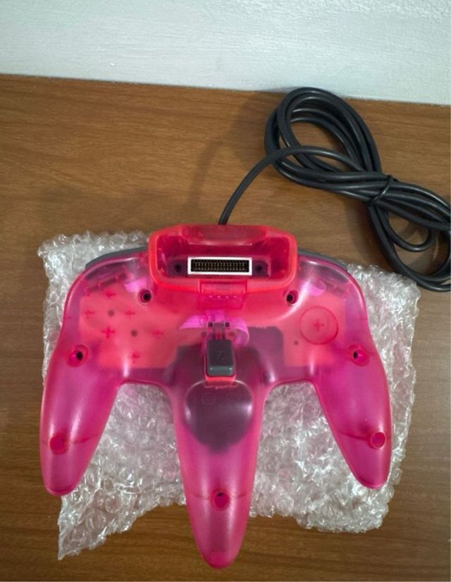Controller rosa trasparente per Nintendo 64