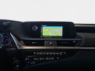 Lexus ES 2.5 300h Business