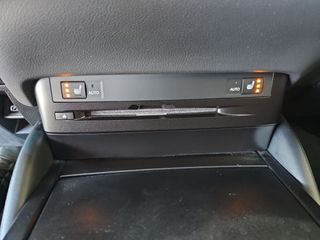 Lexus ES 2.5 300h Business