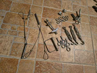 Set di accessori metallici per esterni