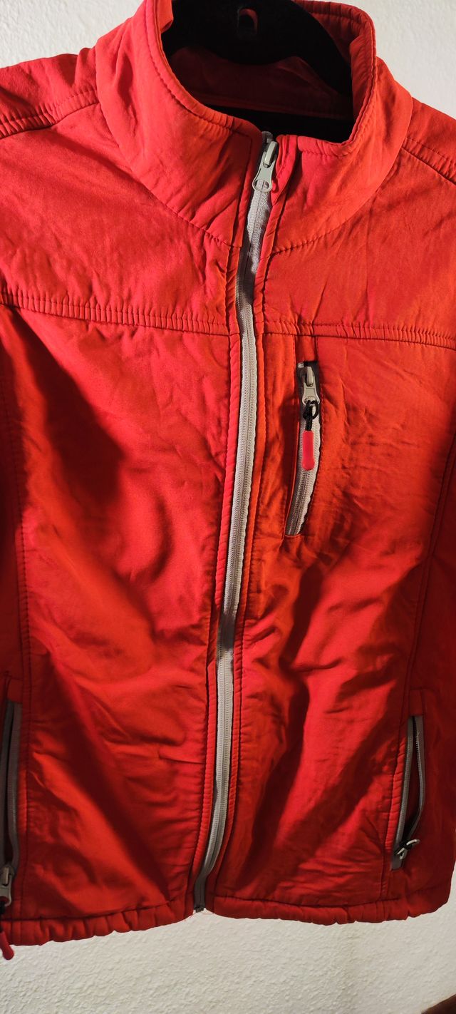 Polar rojo con cremallera