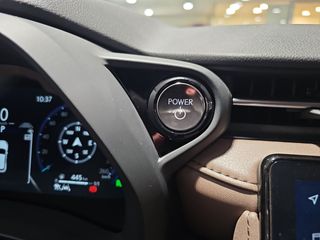 Lexus LBX 1.5 136cv HEV Elegant+