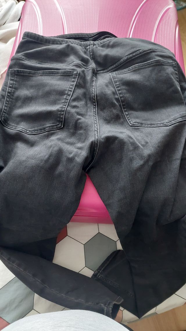 Vaqueros premamá negros y color vaquero