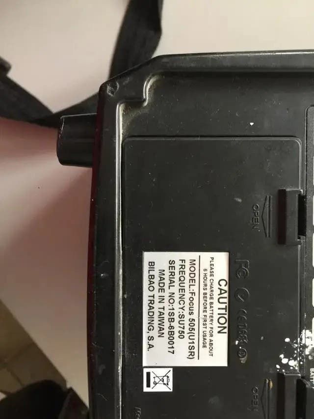 ALTAVOZ FOCUS 505 CON FUNDA PARA EL TRANSPORTE