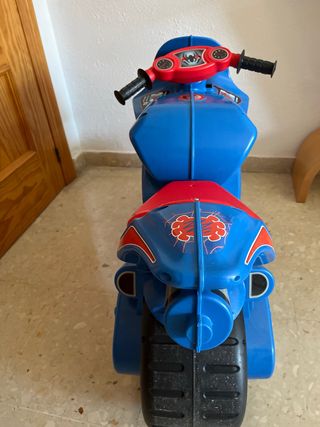 Moto Spiderman para niños