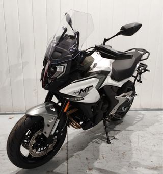 CFMOTO 700 MT