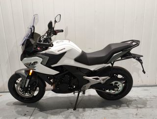 CFMOTO 700 MT