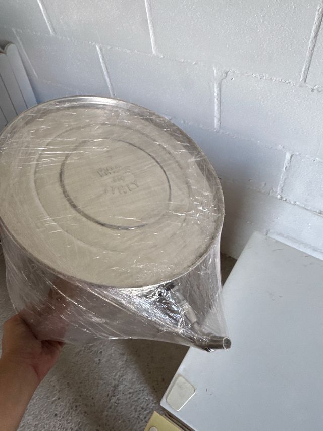 Barril de acero inoxidable con grifo