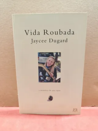 Vários livros