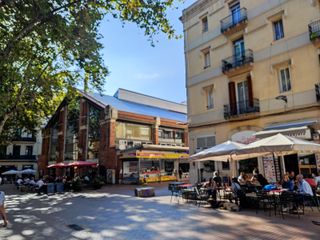 R-7939112 Traspaso Bar Restaurante con terraza