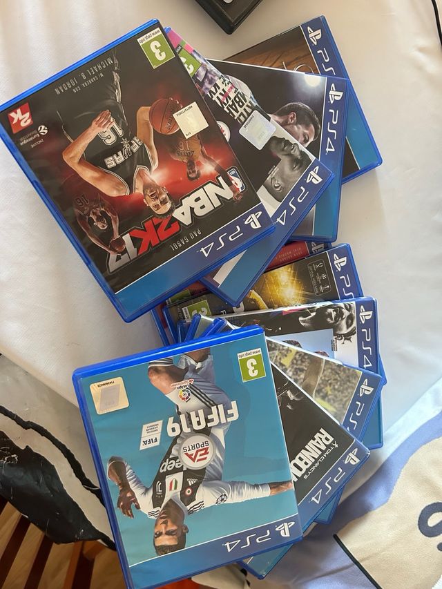 10 Juegos PS4: FIFAS, NBA 2K17, Rainbow Six, UFC..