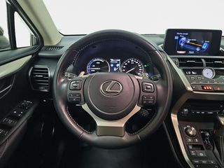Lexus NX 2.5 300h Premium 2WD