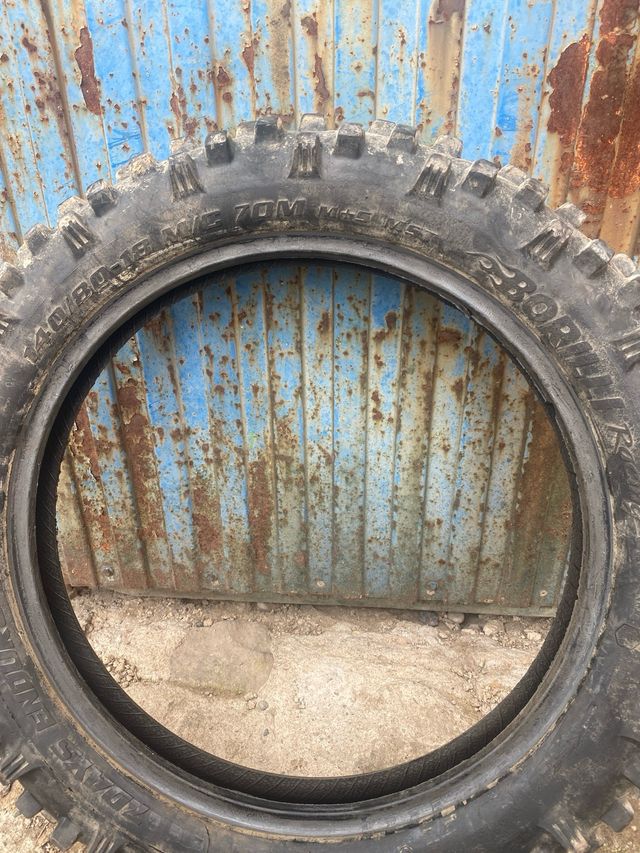 Neumático Trasero Enduro 140/80-18