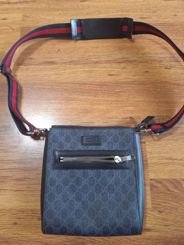 Riñonera Gucci Monogram