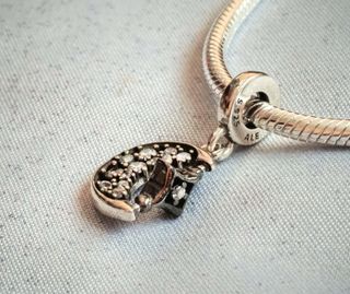 Colgante y charm Luna y Estrella