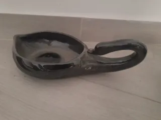 Figura decorativa cerámica negra