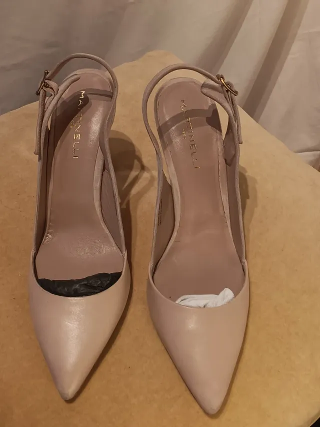 Zapatos Martinelli ante nude tacón talla 41