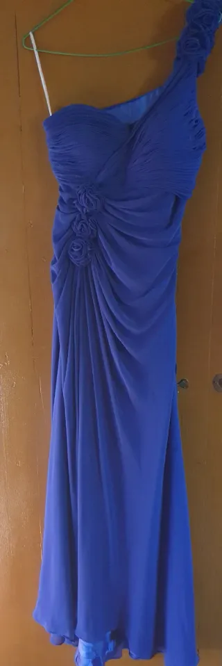 Vestido de fiesta azul