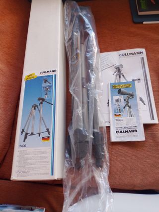 Trípode Cullmann 2400
