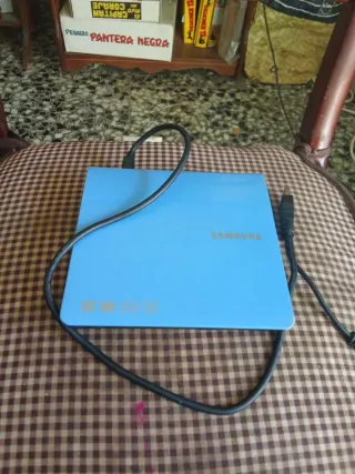 Reproductor DVD Portátil SE-208