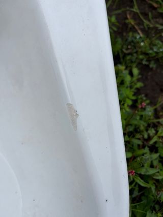 Lavabo con pedestal blanco