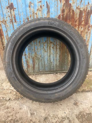 Neumático Michelin Pilot Alpin 245/45 R18