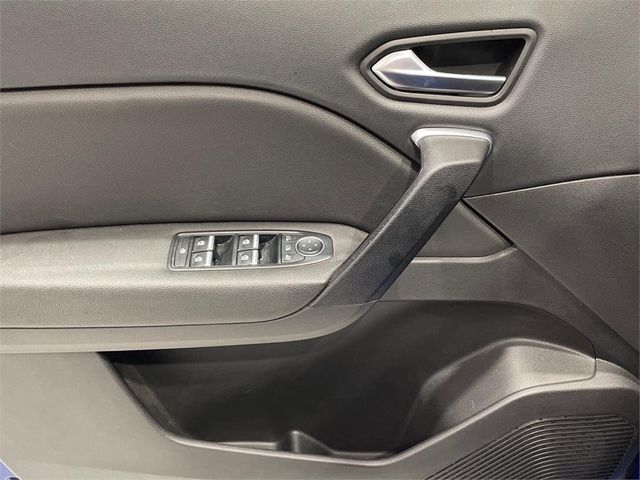 Renault Captur Zen 140cv M Hibrid Automático