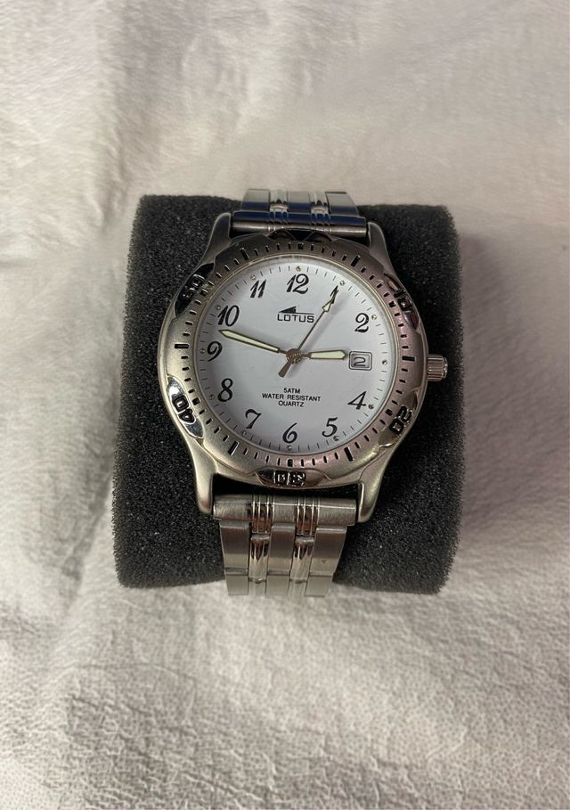 Reloj Lotus Acero Inoxidable Cuarzo