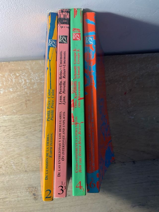 Lote de 4 revistas de arquitectura FISURAS