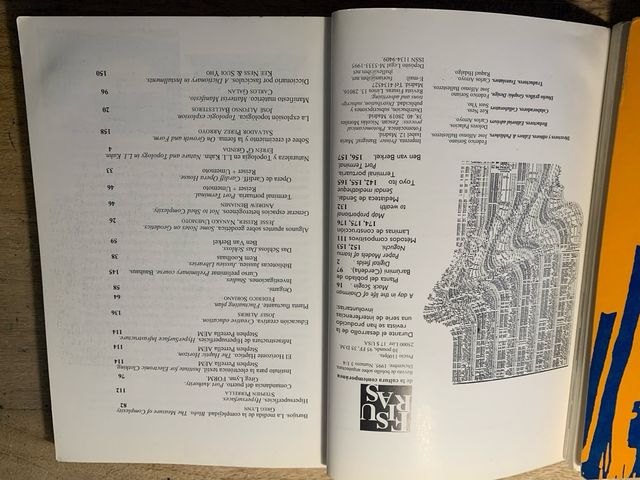 Lote de 4 revistas de arquitectura FISURAS