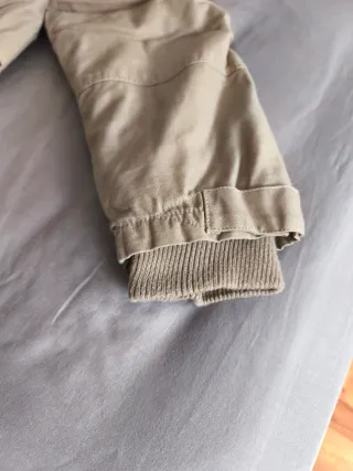 Parka beige hombre con capucha