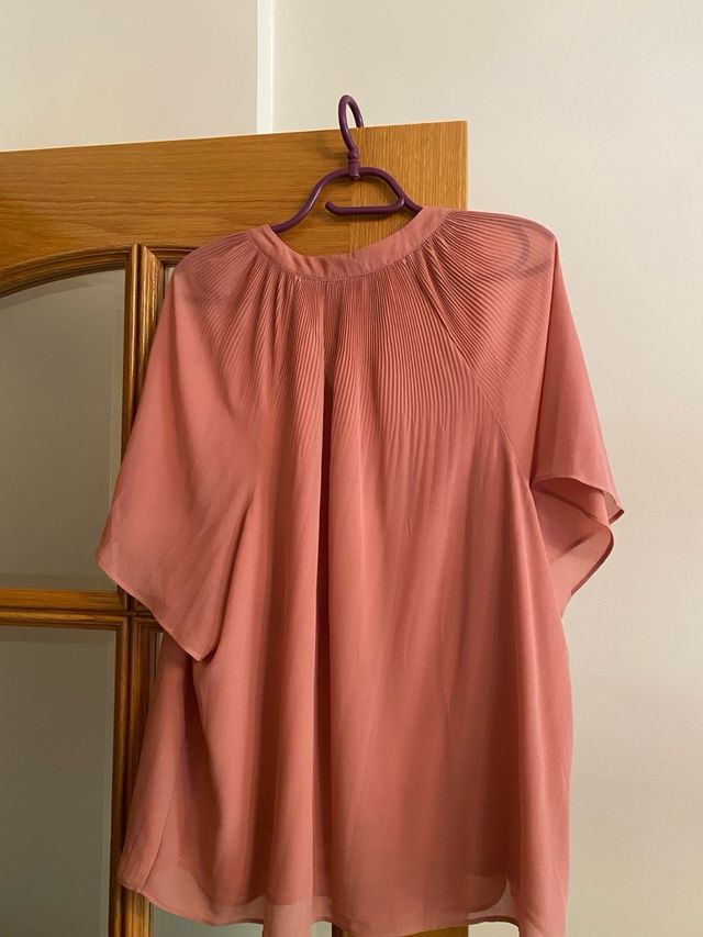 Camisola vaporosa rosa talla única