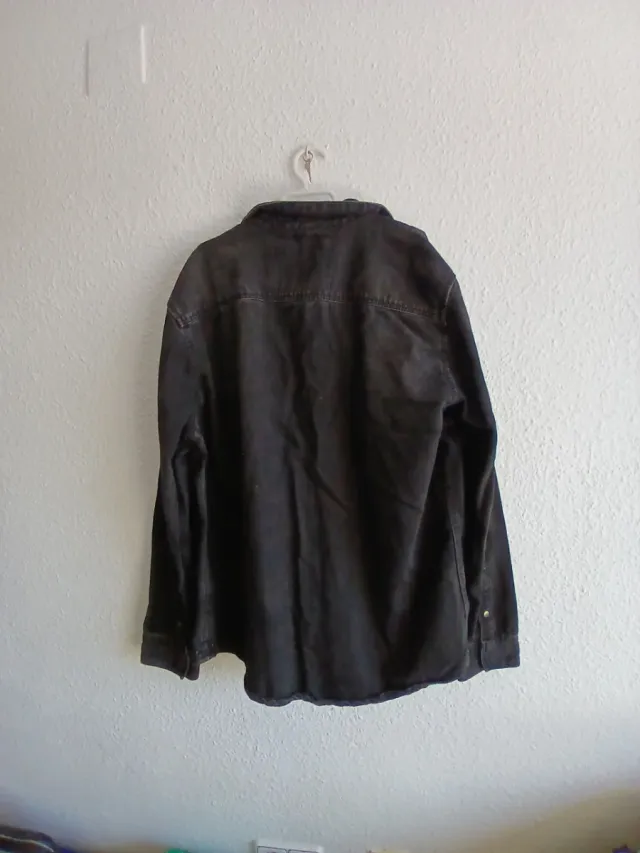 Chaqueta oscura talla XL