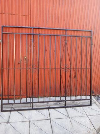 2 Rejas de Hierro Forjado 205x180cm 165x200cm