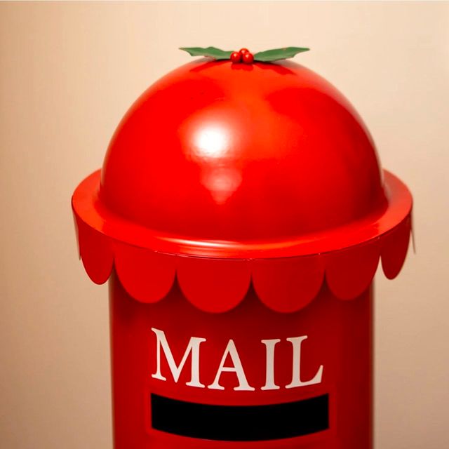 Cassetta postale rossa Natale