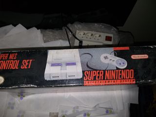 Super Nintendo only box