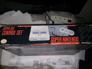 Super Nintendo only box