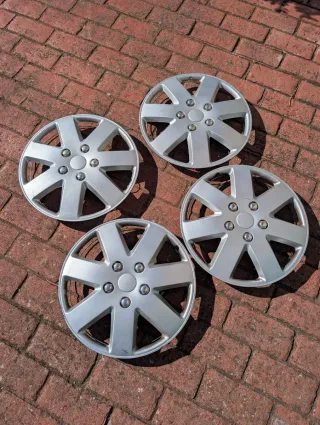 Tapacubos llanta 15 pulgadas (4 unidades)