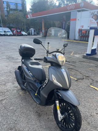 Piaggio Beverly 300