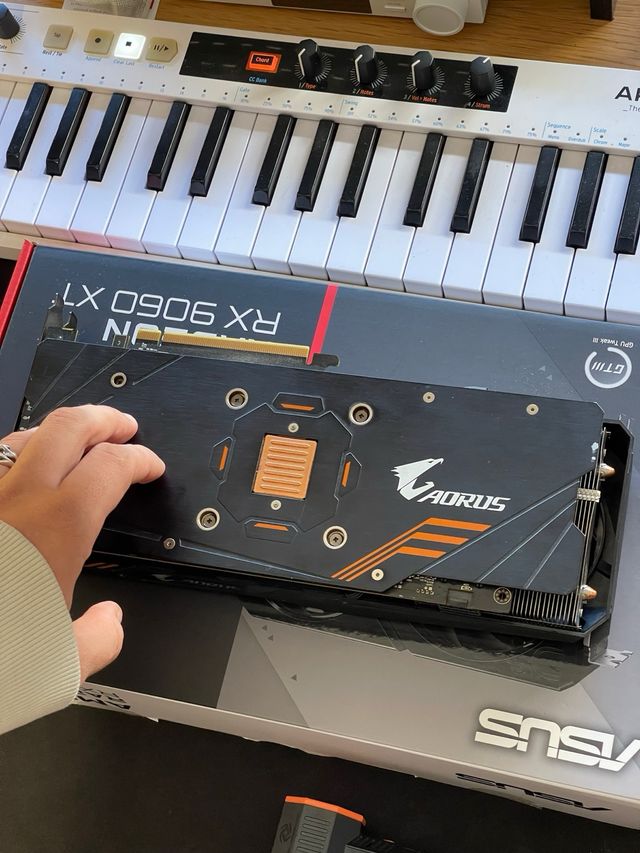 Gigabyte AORUS 1060 6GB Tarjeta Gráfica