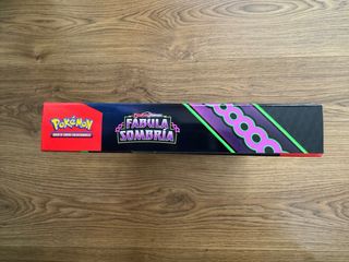 Caja Pokémon Fábulas Sombrías Kingdra EX