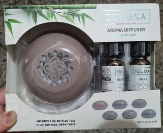 Difusor Aroma Deluxa con LED y 2 aceites