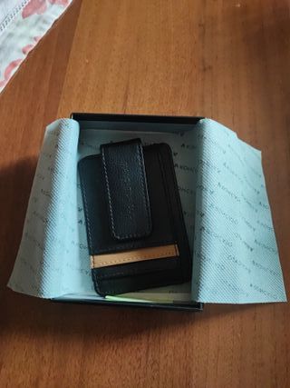 Portafoglio Mandarina Duck slim pelle PU