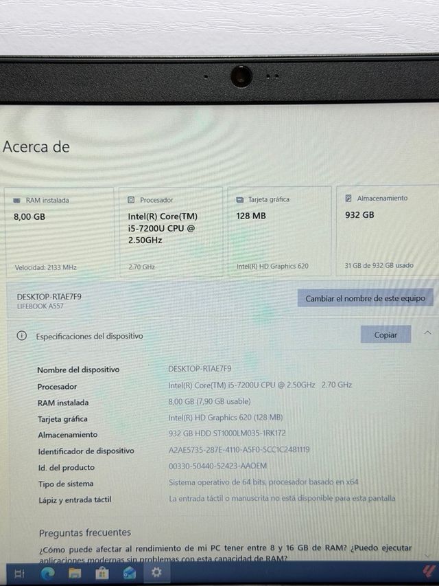 Fujitsu LifeBook A557 i5 / 8Gb / 1Tb HDD